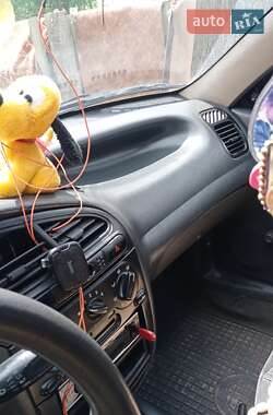 Седан Daewoo Lanos 2003 в 