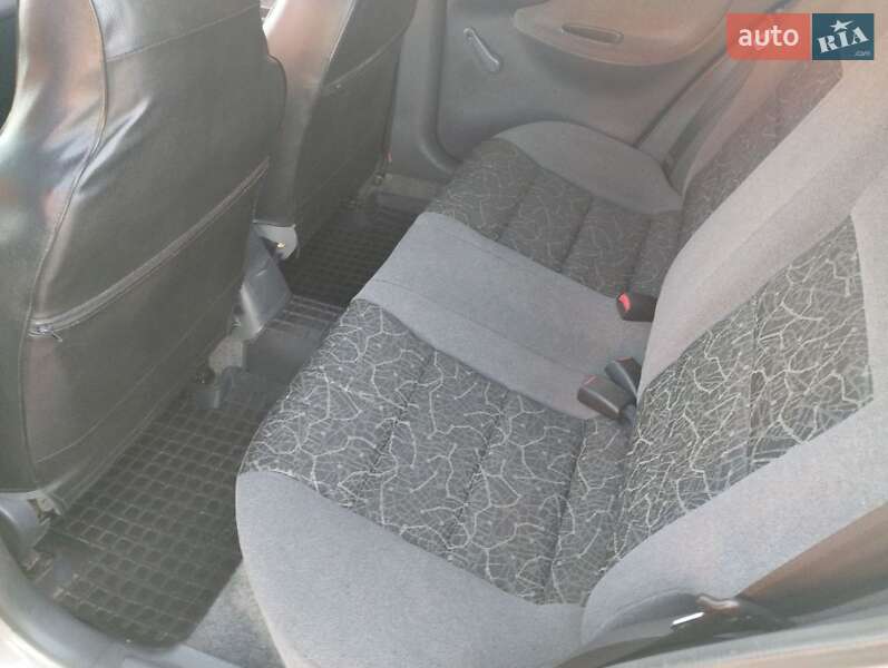 Седан Daewoo Lanos 2008 в Гайсине