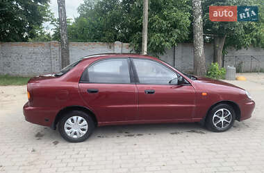 Седан Daewoo Lanos 2011 в 