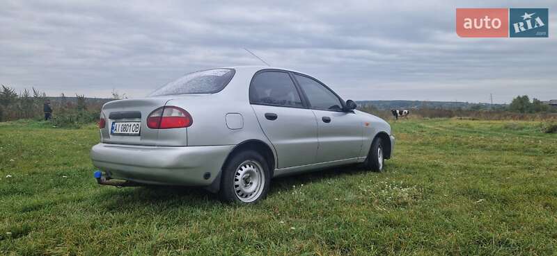 Седан Daewoo Lanos 2006 в Киеве