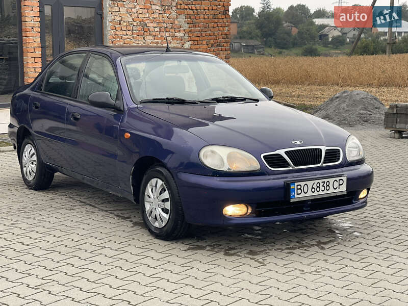 Седан Daewoo Lanos 2004 в 