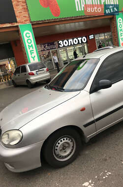 Седан Daewoo Lanos 2002 в 