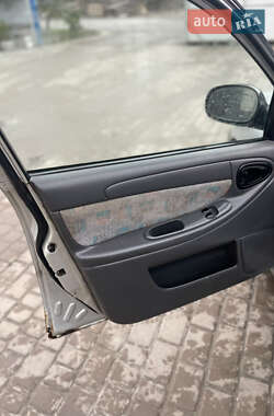 Седан Daewoo Lanos 2005 в 