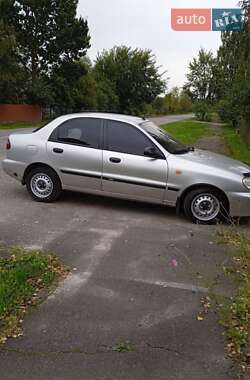Седан Daewoo Lanos 2006 в Дубні