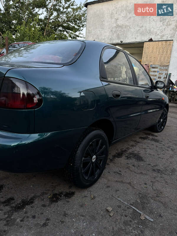 Седан Daewoo Lanos 2006 в Одессе