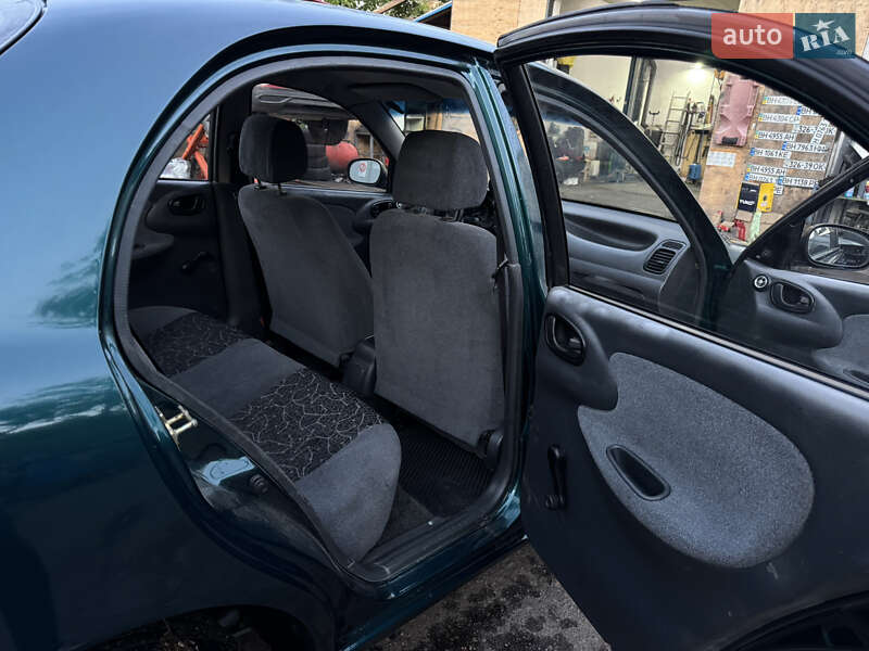 Седан Daewoo Lanos 2006 в Одессе