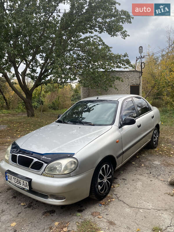 Седан Daewoo Lanos 2004 в Андреевке