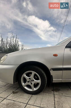 Седан Daewoo Lanos 2003 в 