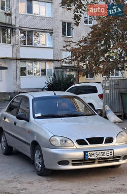 Седан Daewoo Lanos 2004 в 