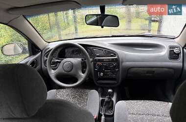 Седан Daewoo Lanos 2004 в 