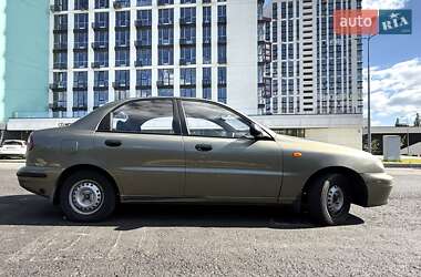 Седан Daewoo Lanos 2004 в 
