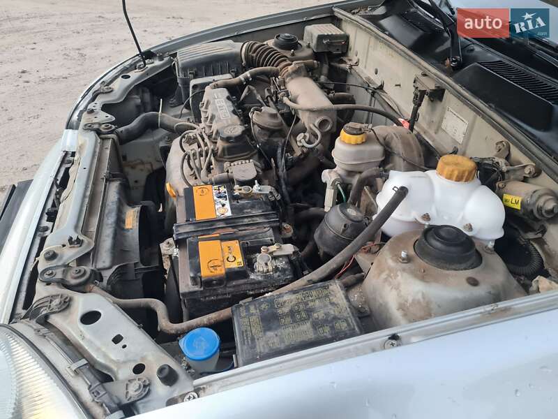 Седан Daewoo Lanos 2006 в Сумах