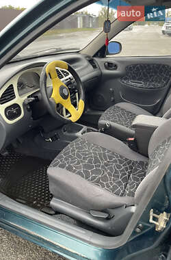Седан Daewoo Lanos 2003 в 