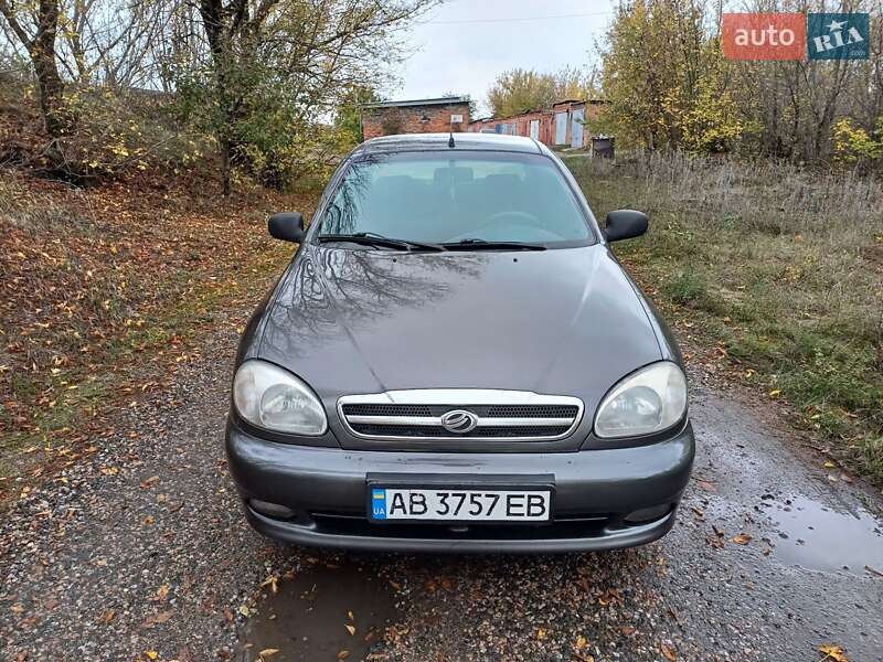 Седан Daewoo Lanos 2012 в Первомайске