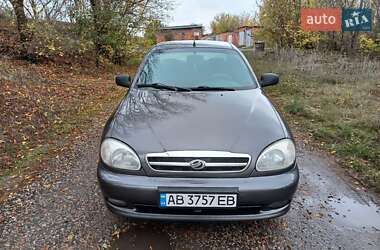 Седан Daewoo Lanos 2012 в 