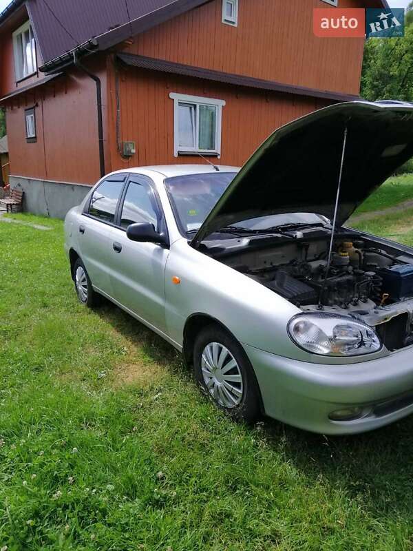 Седан Daewoo Lanos 2005 в Сколе