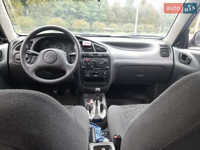 Седан Daewoo Lanos 2008 в Кременчуці