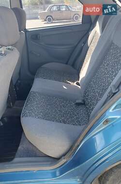 Седан Daewoo Lanos 2011 в 