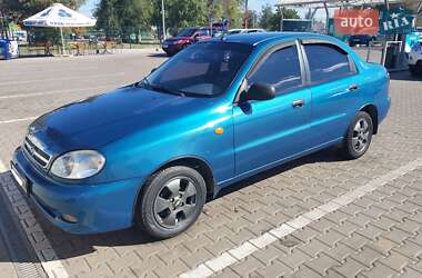 Седан Daewoo Lanos 2011 в 