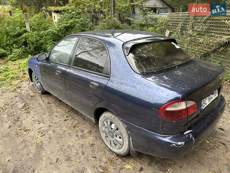 Седан Daewoo Lanos 2006 в Золочеві