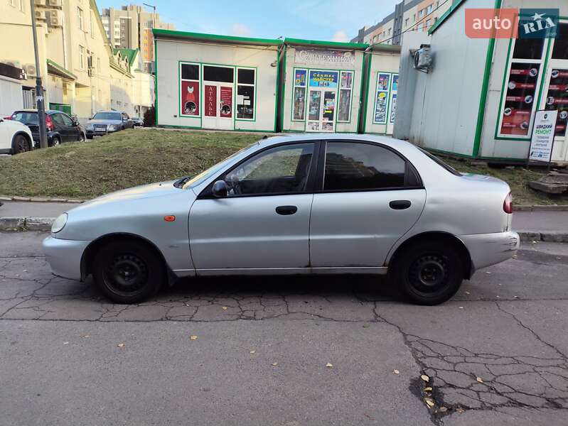 Седан Daewoo Lanos 2008 в Львові