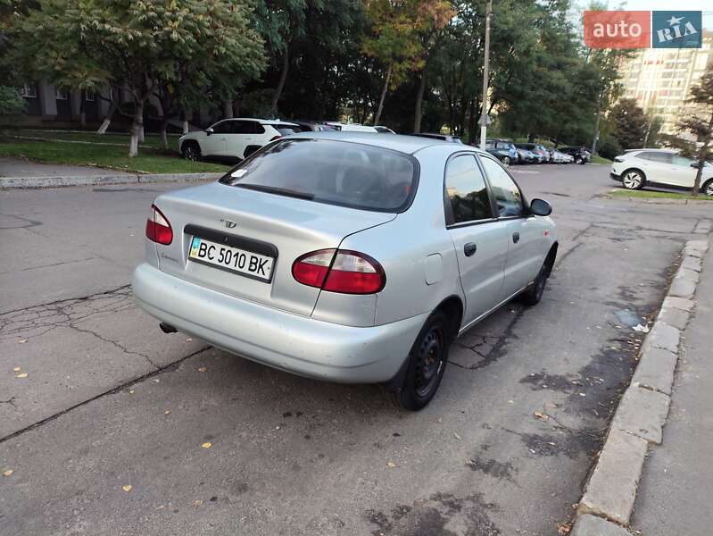 Седан Daewoo Lanos 2008 в Львові