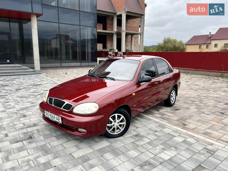 Седан Daewoo Lanos 2006 в Тячеві