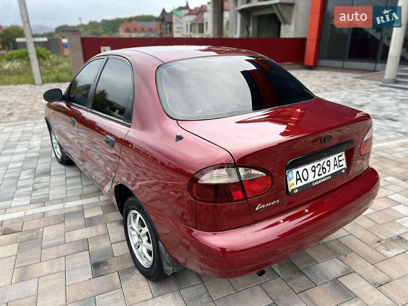 Седан Daewoo Lanos 2006 в Тячеві