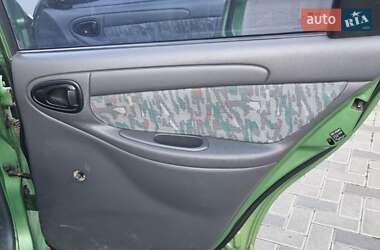 Седан Daewoo Lanos 2003 в 
