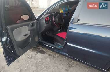Седан Daewoo Lanos 2004 в 