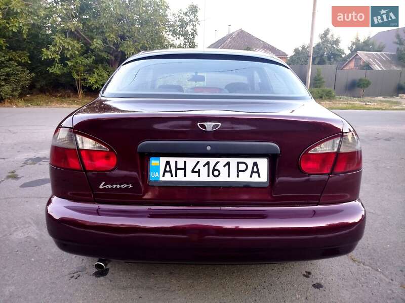 Седан Daewoo Lanos 2009 в Первомайске