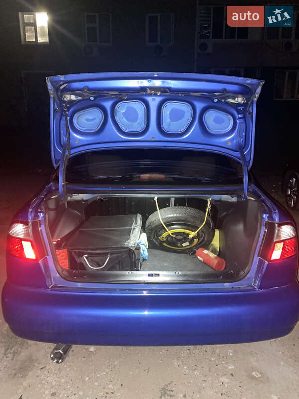 Седан Daewoo Lanos 2008 в Запорожье