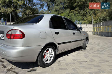 Седан Daewoo Lanos 2000 в 
