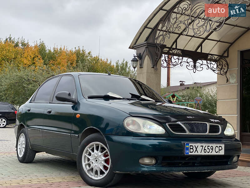 Седан Daewoo Lanos 2004 в  фото Седан Daewoo Lanos 2004 в