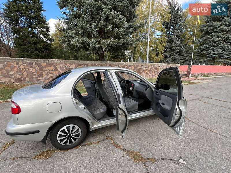 Седан Daewoo Lanos 2006 в Соленом