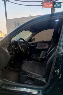 Седан Daewoo Lanos 2003 в 