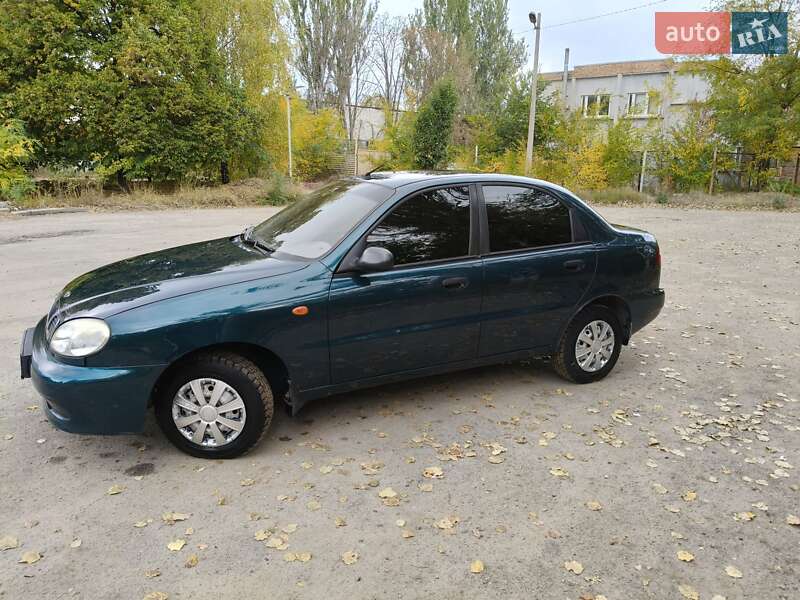 Седан Daewoo Lanos 2003 в Запоріжжі