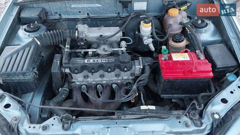 Седан Daewoo Lanos 2008 в Первомайську