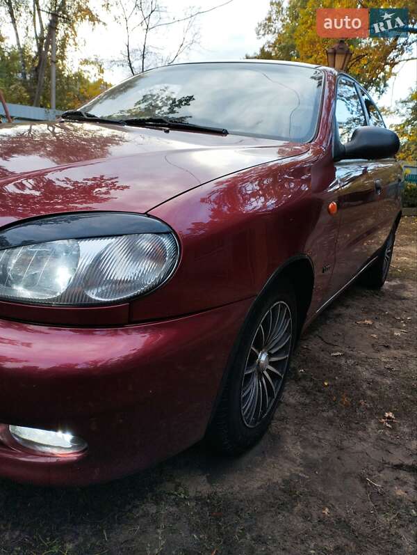 Седан Daewoo Lanos 2002 в Черкассах
