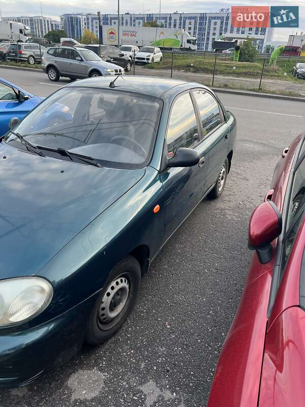Седан Daewoo Lanos 2005 в Киеве