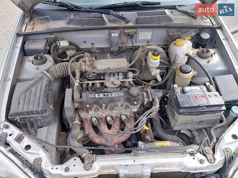 Седан Daewoo Lanos 2008 в Миколаєві