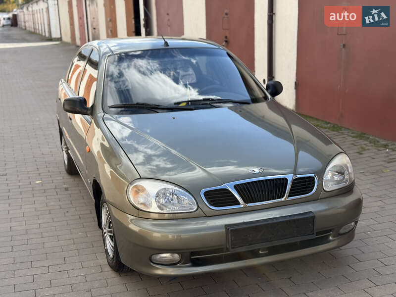 Седан Daewoo Lanos 2004 в Вінниці