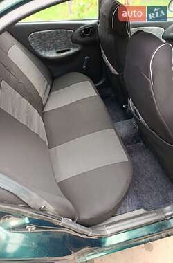 Седан Daewoo Lanos 1998 в 