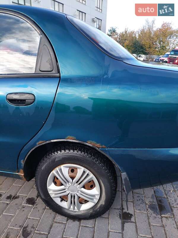 Седан Daewoo Lanos 2007 в Ровно