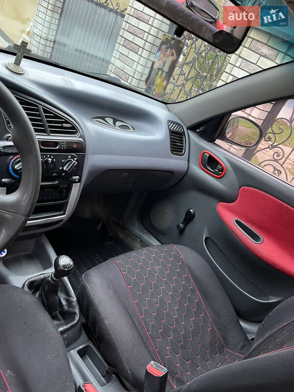 Седан Daewoo Lanos 2005 в Васловівці