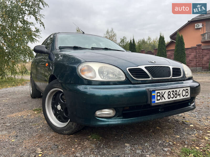 Седан Daewoo Lanos 2006 в Рівному