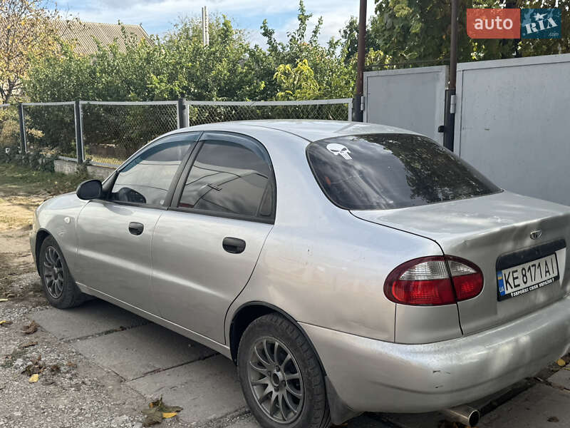 Седан Daewoo Lanos 2008 в Соленом