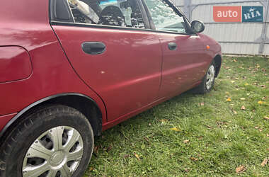 Седан Daewoo Lanos 2000 в 