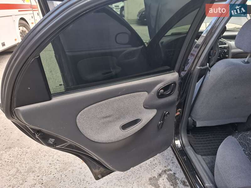 Хетчбек Daewoo Lanos 2008 в Дніпрі