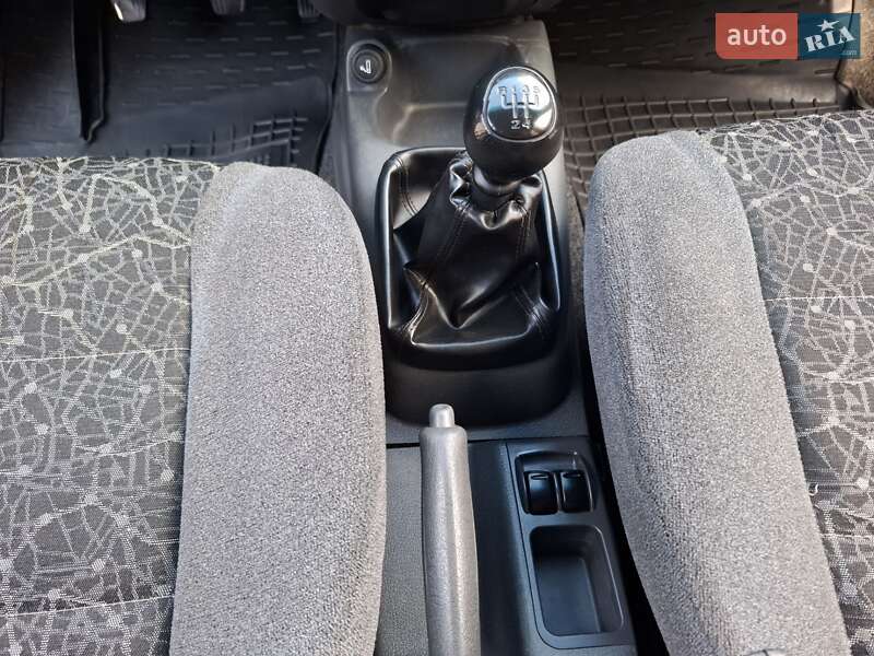 Хетчбек Daewoo Lanos 2008 в Дніпрі